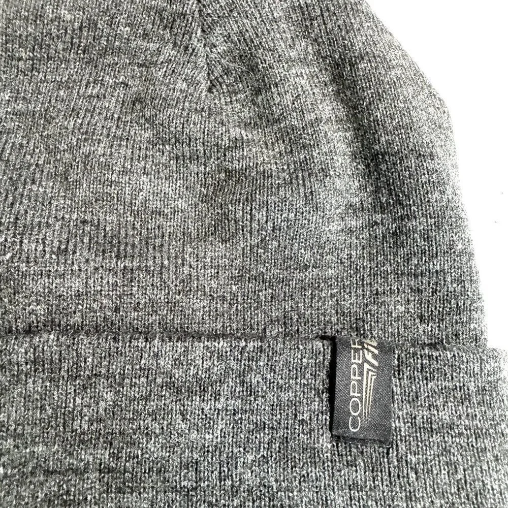 Copper Fit Knit Beanie Hat Men Women's Gray Thick Chunky Knit Winter Warm